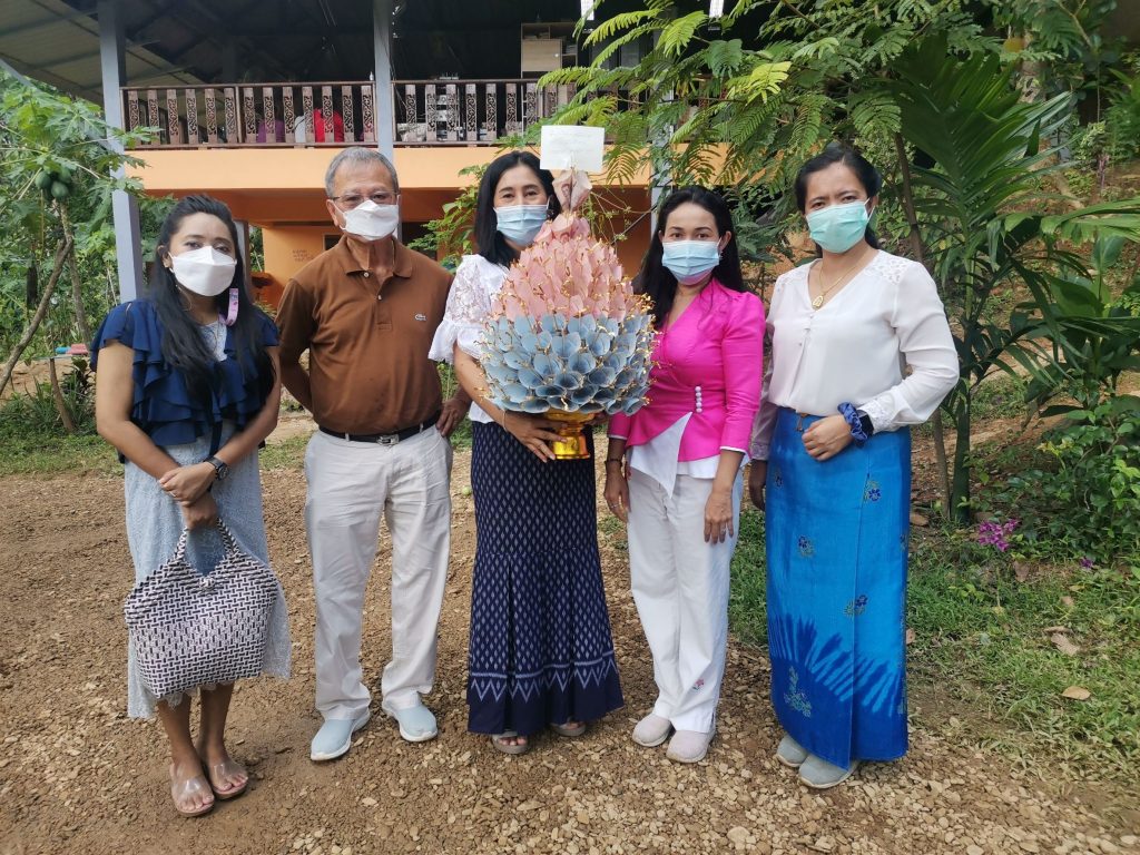 The Office of Academics organized a project to preserve art and culture: Continuing the Kathin tradition on November 7, 2021, at Khao Tapan Monastery Residence, Ban Na Ngae, Na Reng Subdistrict, Nopphitam District, Nakhon Si Thammarat Province.